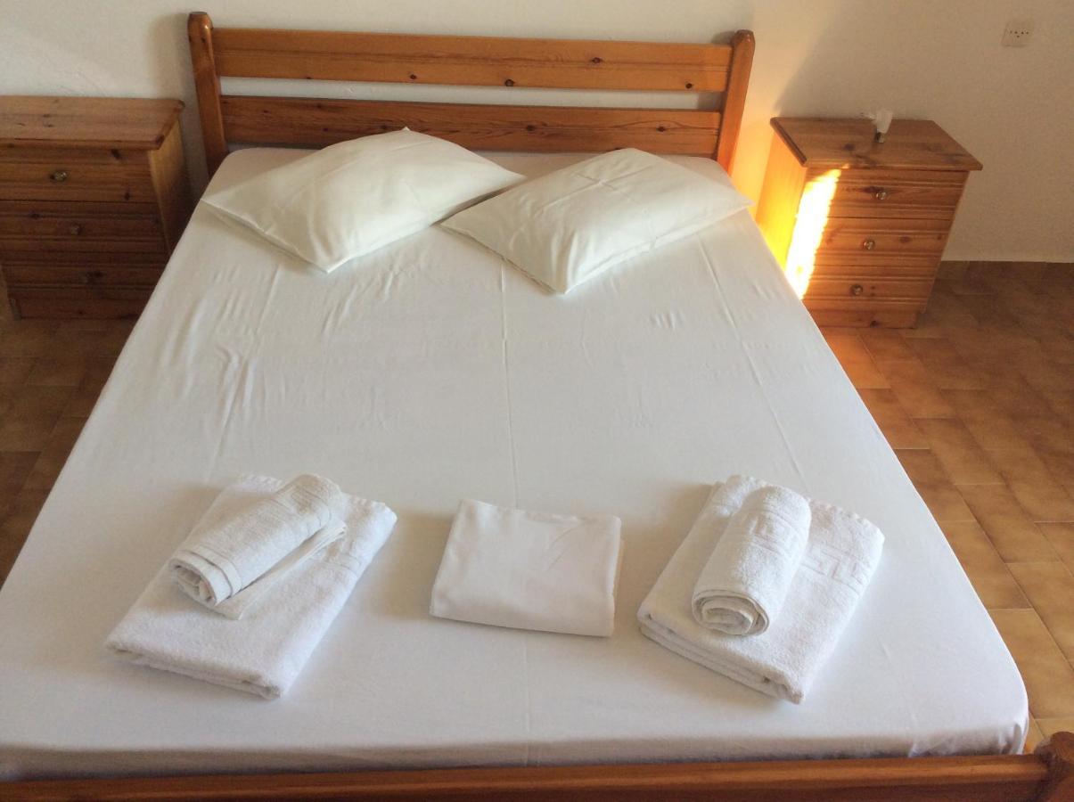 Elena Rooms Плакиас Екстериор снимка