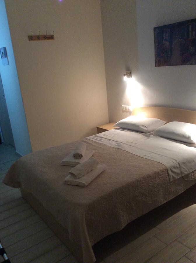 Elena Rooms Плакиас Екстериор снимка